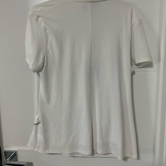 Frank Lyman off-white cowl top - Picture 3 of 3